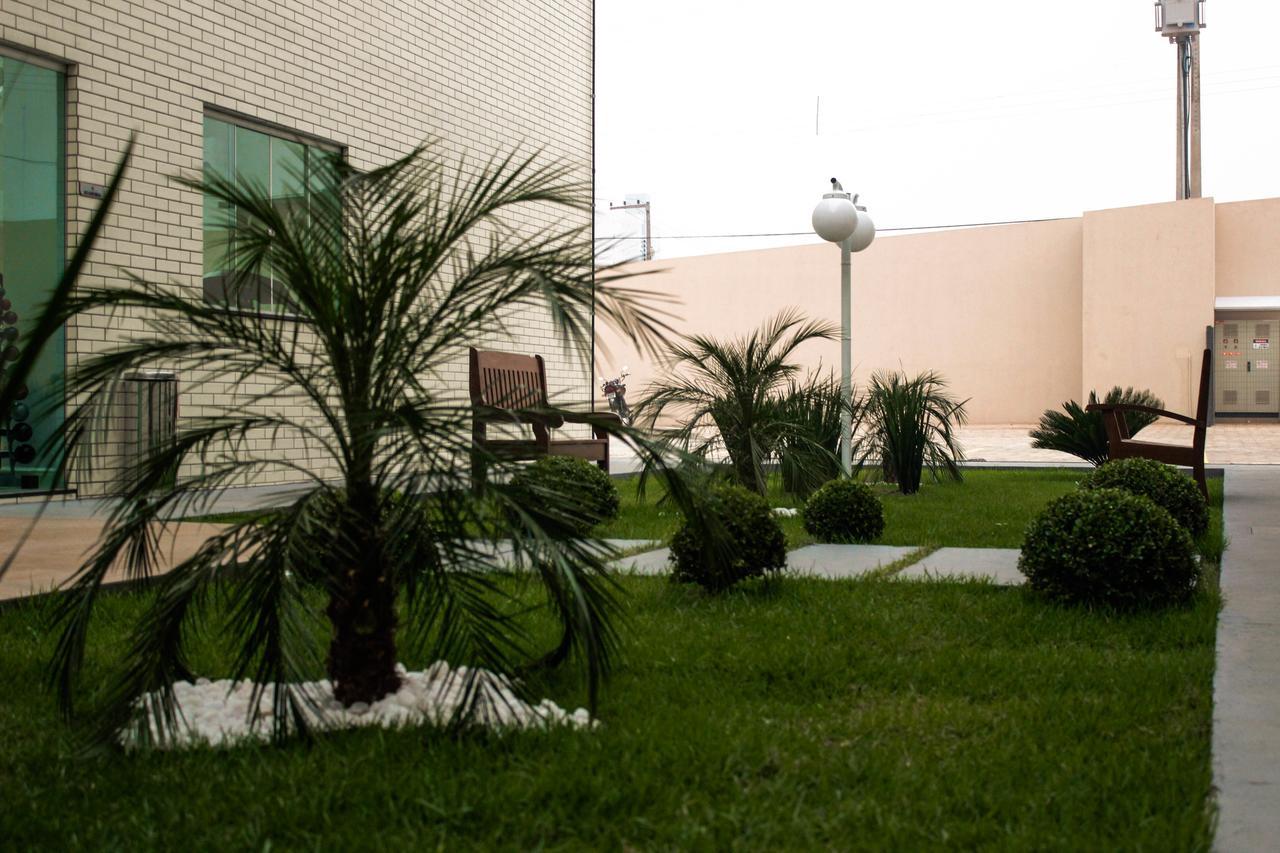 Vera Cruz Business Hotel Acailandia Exterior photo