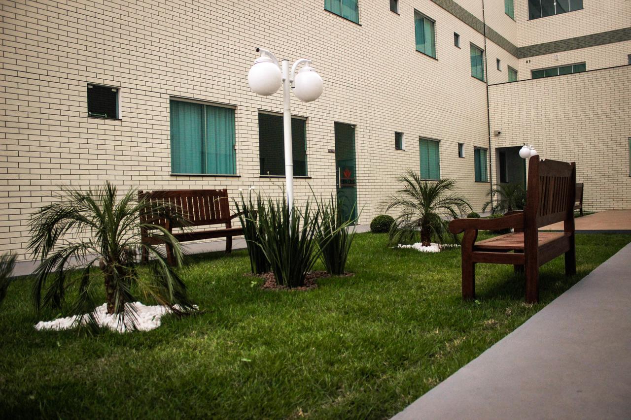Vera Cruz Business Hotel Acailandia Exterior photo
